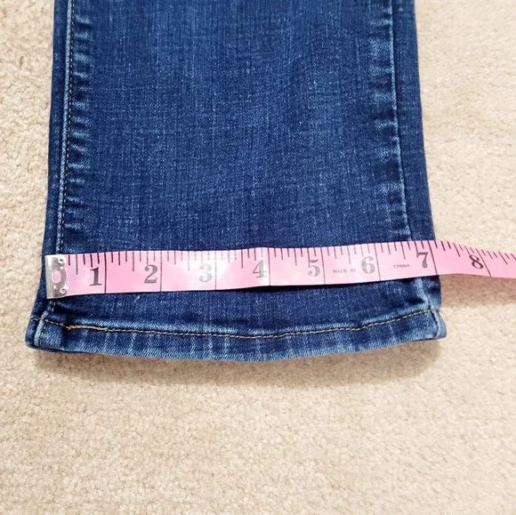 Levi’s Classic Straight Jeans Women’s Size 14 Medium Wash Stretch Denim - Picture 10 of 13